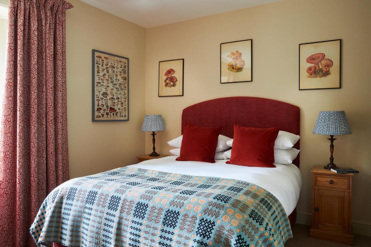 The Exmoor Forest Inn Simonsbath Eksteriør bilde